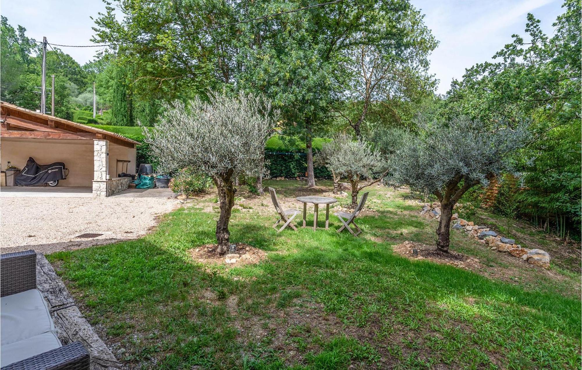 Villamombetti Montauroux Exterior photo
